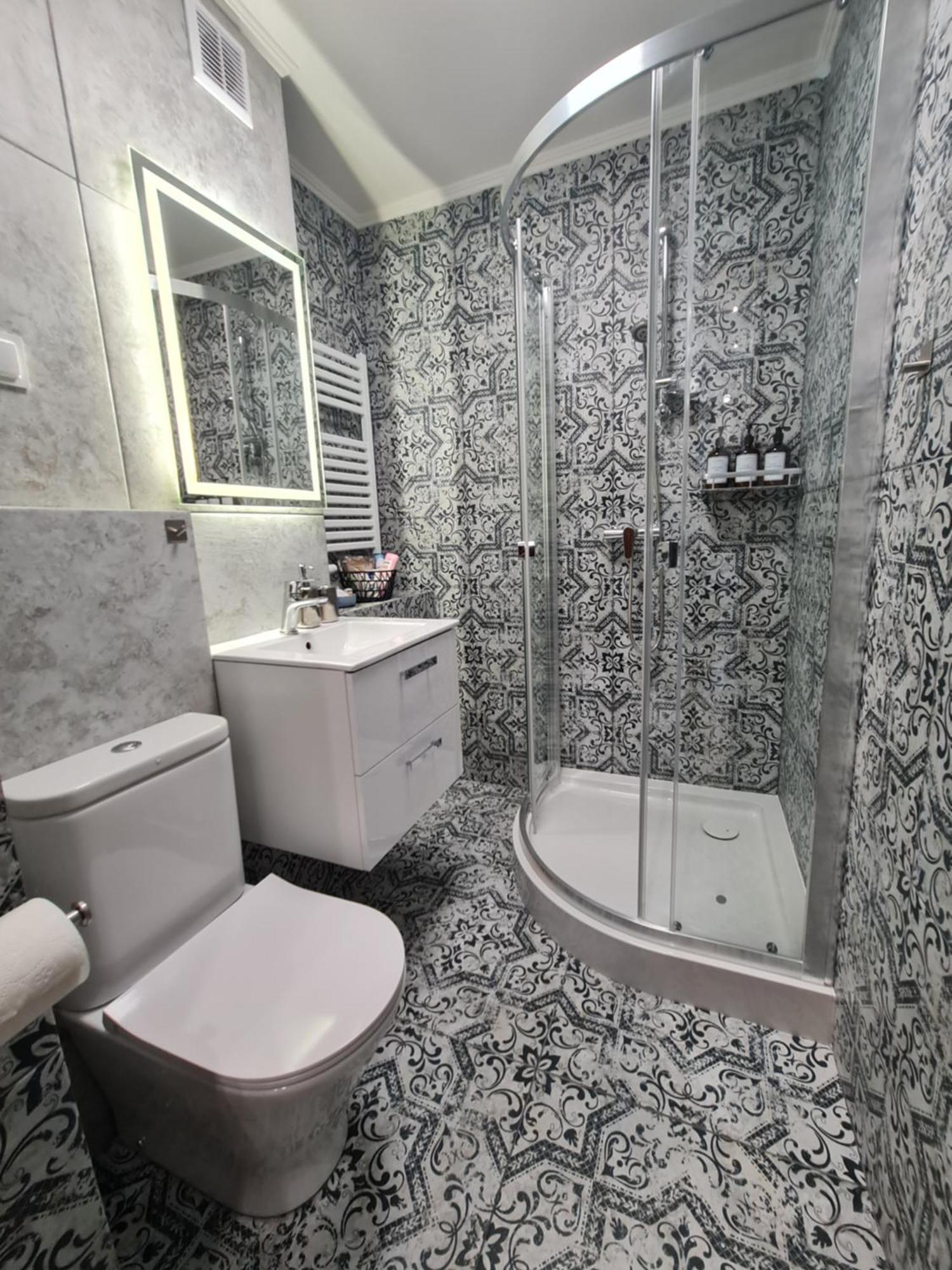 Apartament Wschodni Z Balkonem 4 Osoby 바르샤바 외부 사진